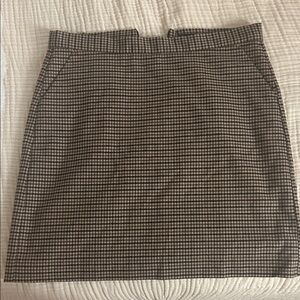 Banana Republic Classic Brown Checkered Women's Skirt